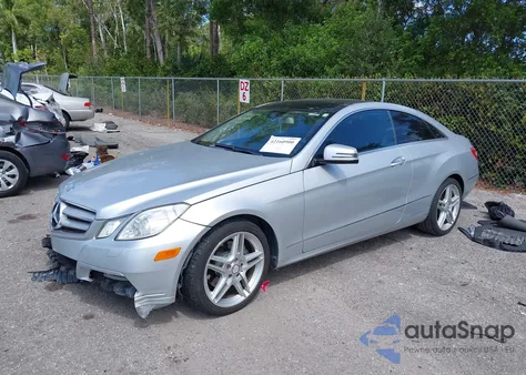 2013 Mercedes-Benz E 350 из США, поврежденный, VIN WDDKJ5KB3DF199684